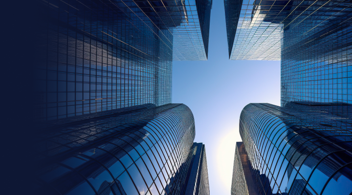 Modernizing a Global Credit Bureau with 99.97% Application Availability and Zero Disruption